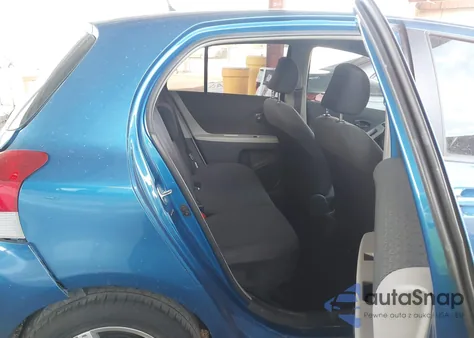 2009 Toyota Yaris z USA, uszkodzony, nr VIN JTDKT903695224954